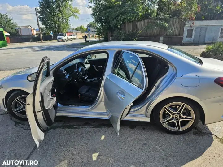 Mercedes-Benz A 200 W177/V177