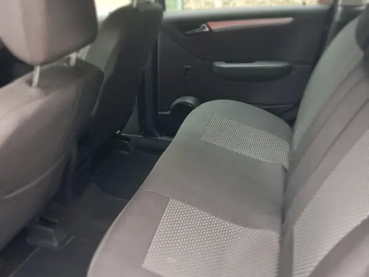 Mercedes-Benz B 180 CDI