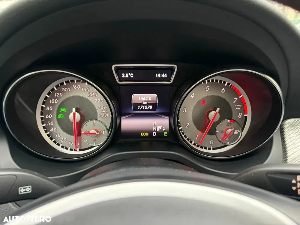 Mercedes-Benz CLA 250 C117 7G-DCT — imagine 5