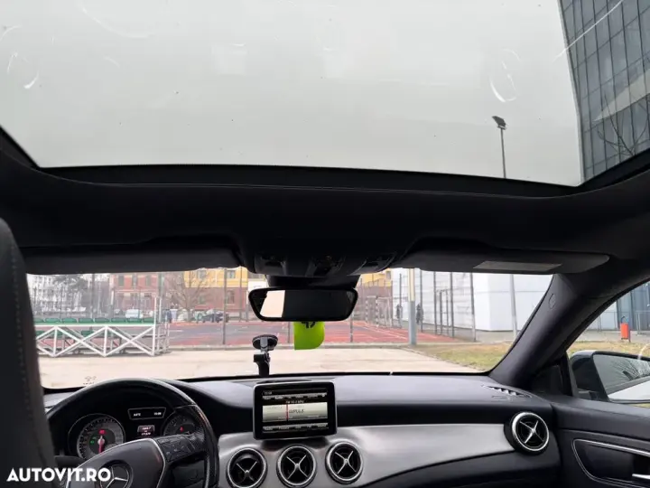 Mercedes-Benz CLA 250 C117 7G-DCT