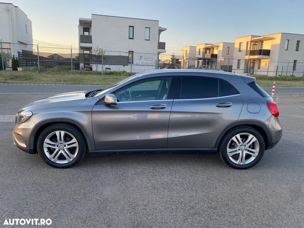 Mercedes-Benz GLA X156 220 CDI 4MATIC 7G-DCT — imagine 4