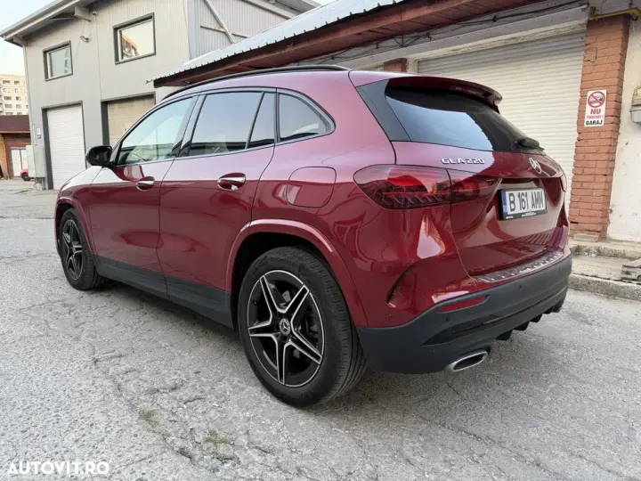 Mercedes-Benz GLA H247