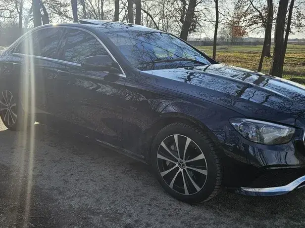 Mercedes-Benz E W213 300 de 4Matic 9G-TRONIC Exclusive