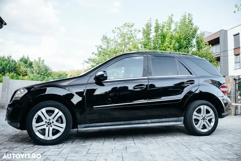 Mercedes-Benz ML 300 CDI BlueEfficiency Aut — imagine 4
