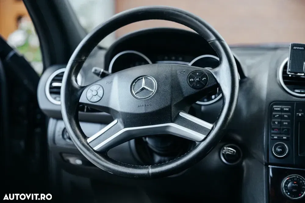 Mercedes-Benz ML 300 CDI BlueEfficiency Aut — imagine 6