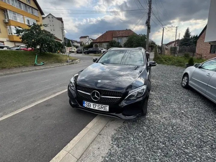 Mercedes-Benz C