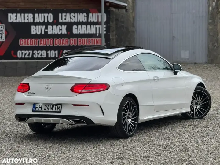 Mercedes-Benz C 300 7G-TRONIC AMG Line