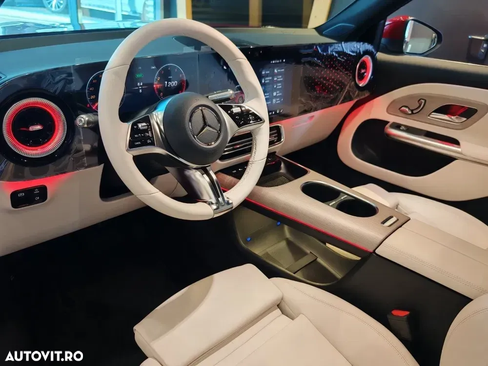 Mercedes-Benz GLB 200 MHEV — imagine 2