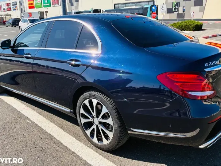 Mercedes-Benz E