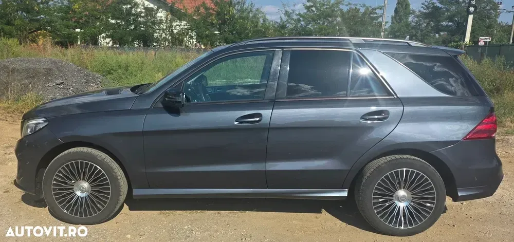 Mercedes-Benz GLE — imagine 3