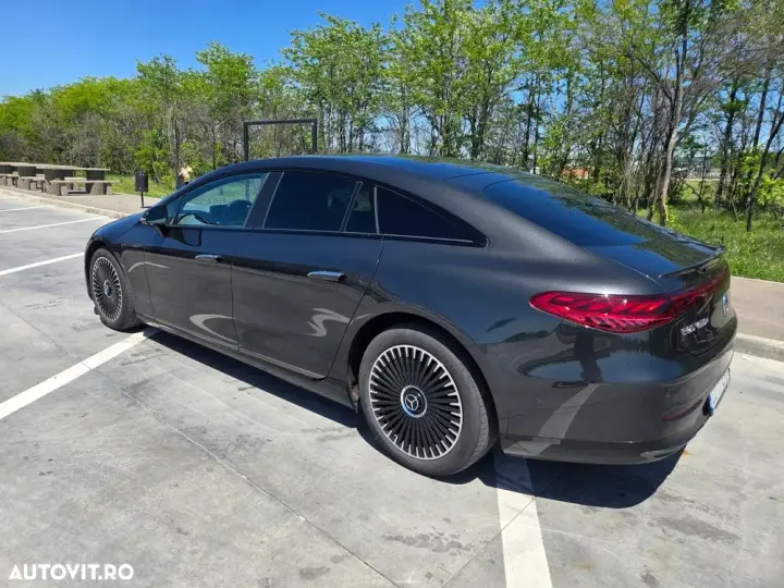 Mercedes-Benz EQS 450+ Electric Art