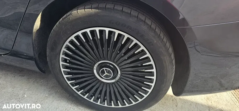 Mercedes-Benz EQS 450+ Electric Art — imagine 4