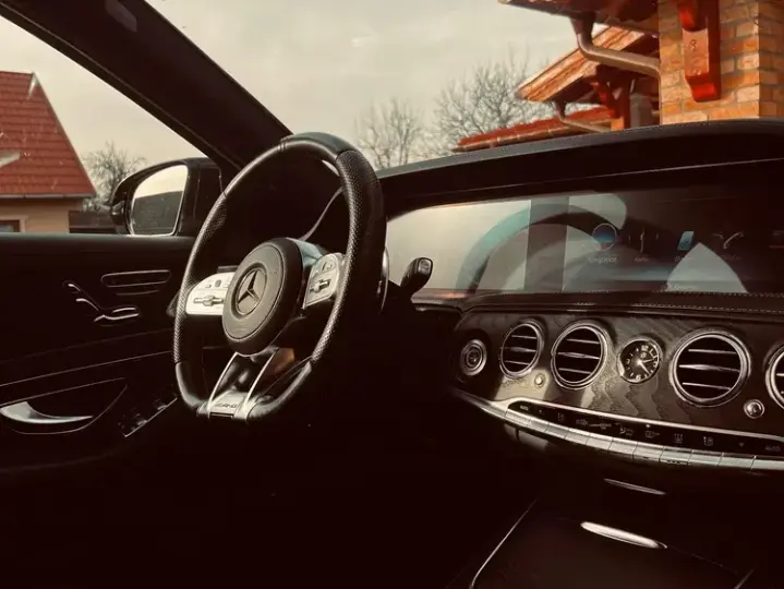 Mercedes-Benz S W222