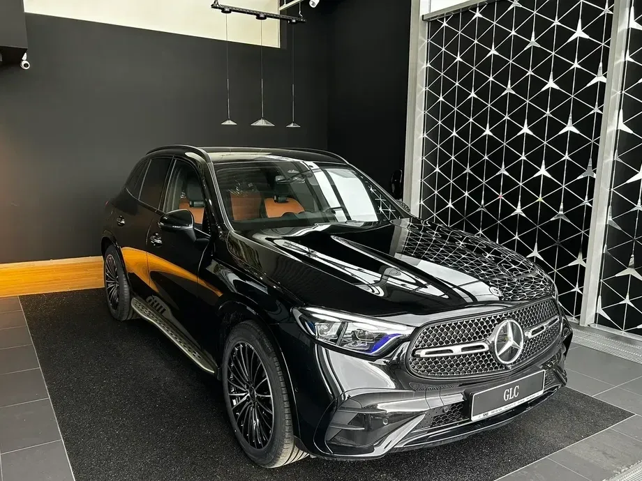 Mercedes-Benz GLC X254 300 4Matic 9G-TRONIC AMG Line Advanced — imagine 2