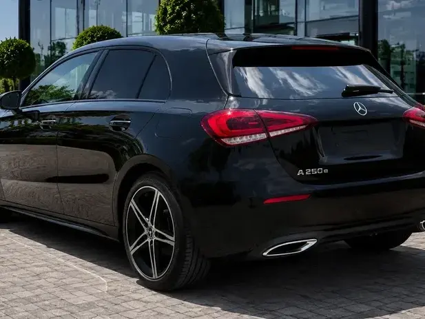 Mercedes-Benz A 250 W177/V177