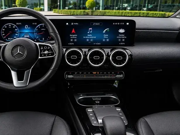 Mercedes-Benz A 250 W177/V177