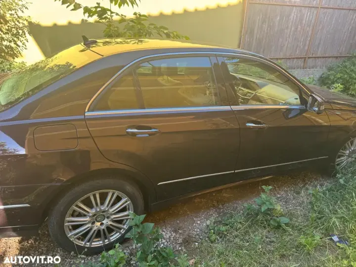 Mercedes-Benz E W212 350 CGI BlueEFFICIENCY Aut.