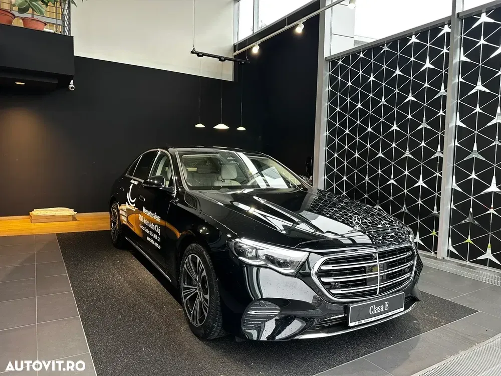 Mercedes-Benz E W214 — imagine 2