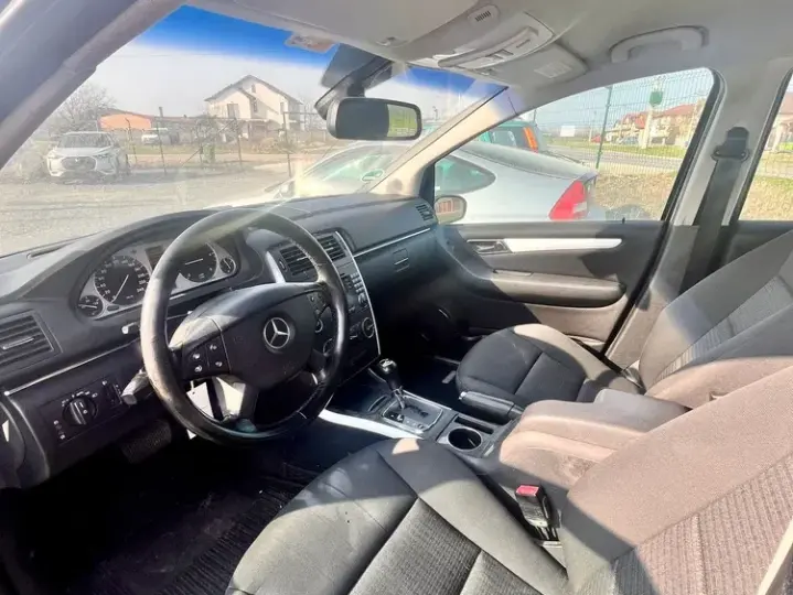 Mercedes-Benz B 200 W245