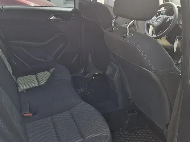 Mercedes-Benz B 220 W246