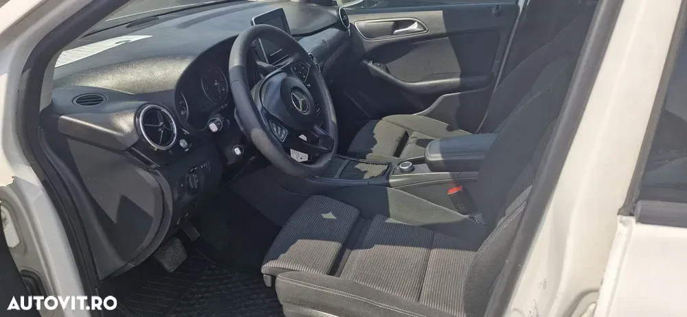 Mercedes-Benz B 220 W246 — imagine 3