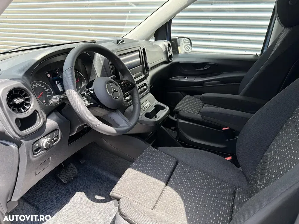 Mercedes-Benz Vito Extra-Lung 114 CDI 136CP RWD 9AT Pro — imagine 4
