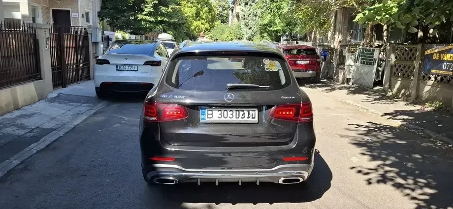 Mercedes-Benz GLC X253 200 4MATIC MHEV — imagine 4