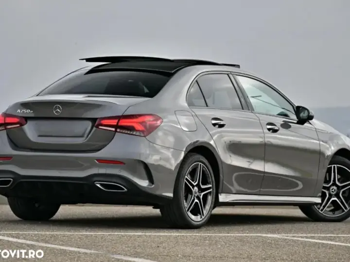 Mercedes-Benz A 250