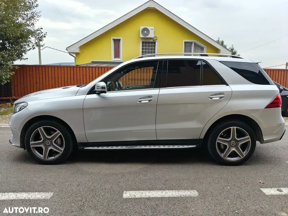 Mercedes-Benz GLE 350 d 4MATIC — imagine 4