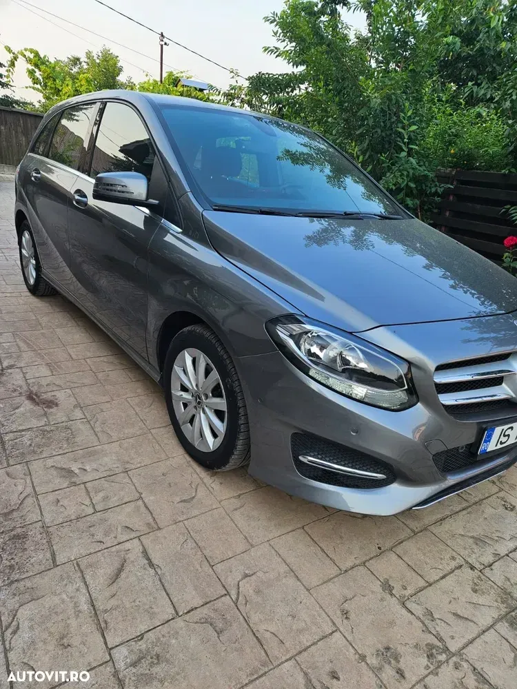 Mercedes-Benz EQB — imagine 3