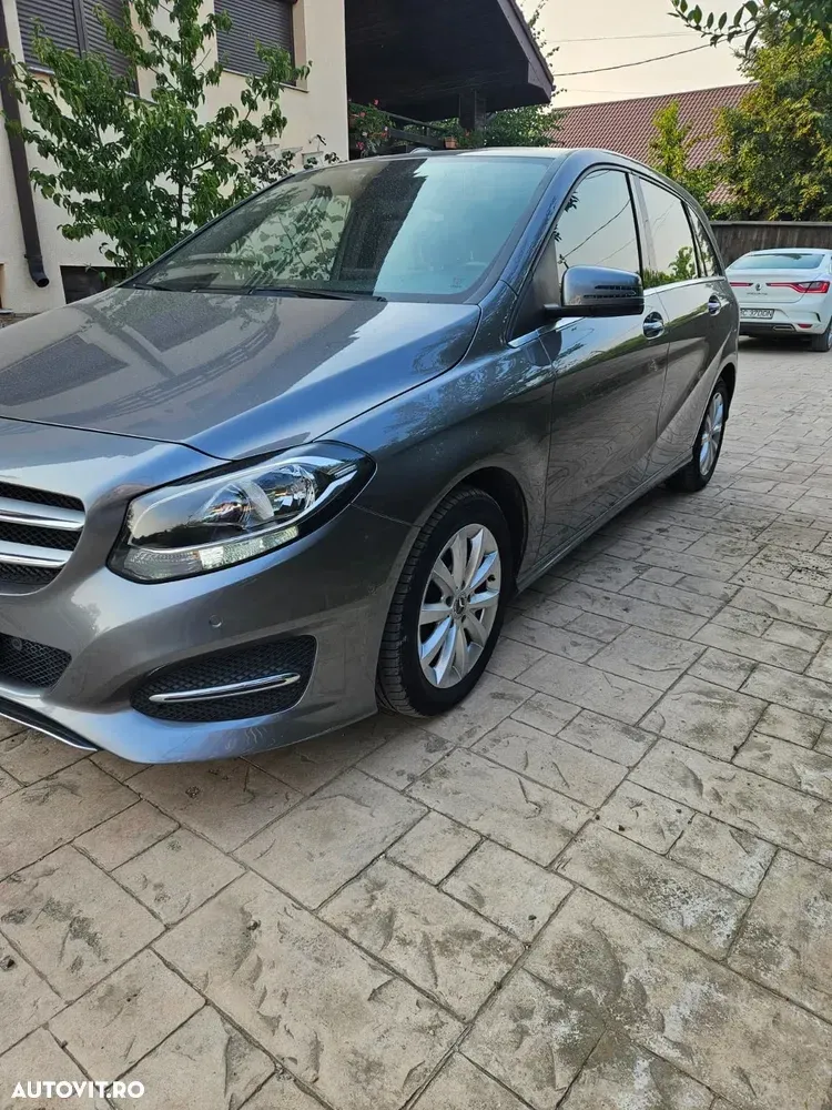 Mercedes-Benz EQB — imagine 4