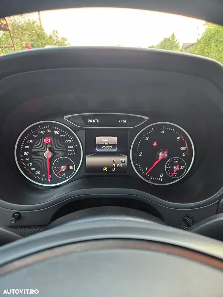 Mercedes-Benz EQB — imagine 2
