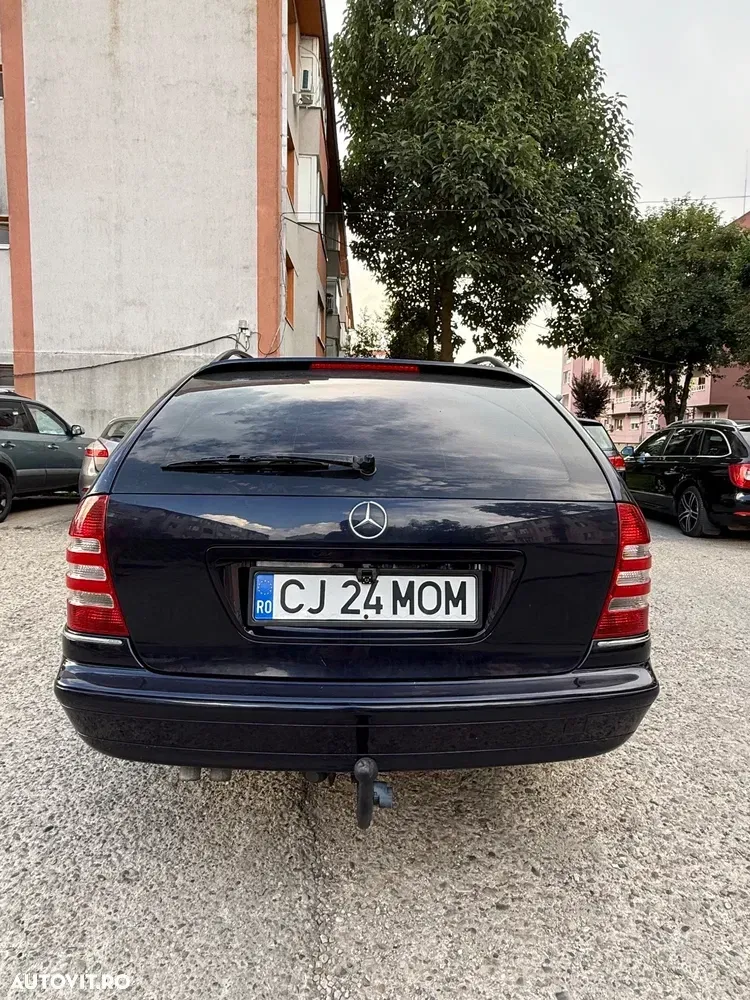 Mercedes-Benz C W203 — imagine 2