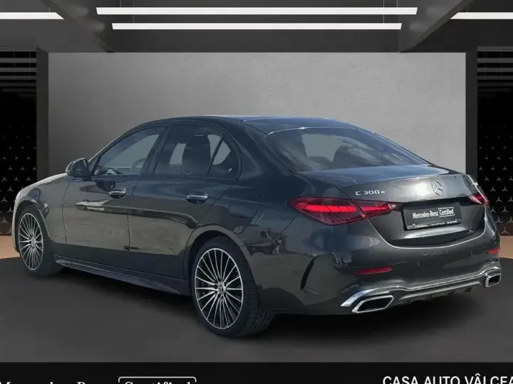 Mercedes-Benz C 300 PHEV 4MATIC