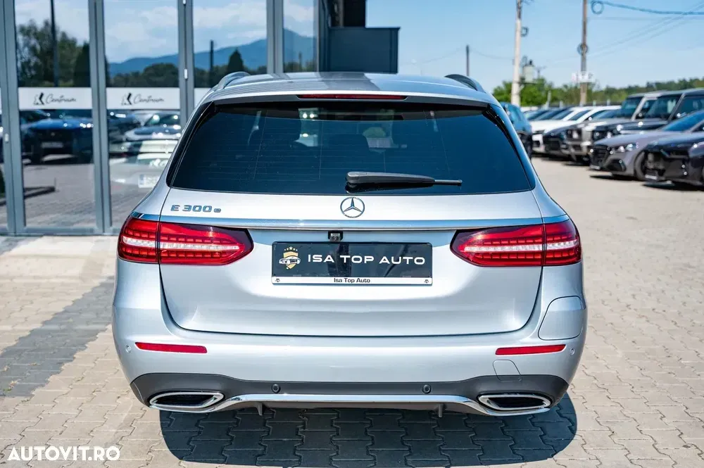 Mercedes-Benz E W213 300e 9G-TRONIC Edition AMG Line — imagine 3