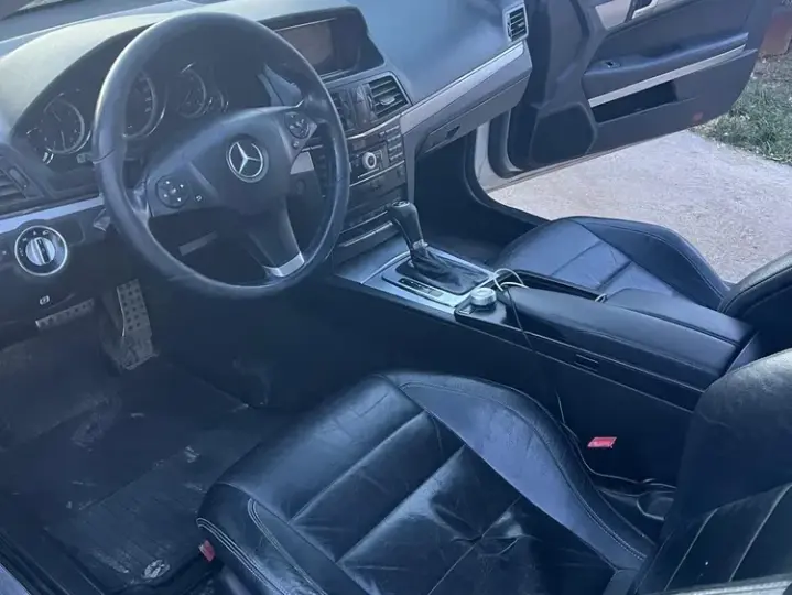 Mercedes-Benz E W212 220 CDI DPF BlueEFFICIENCY Automatik Elegance
