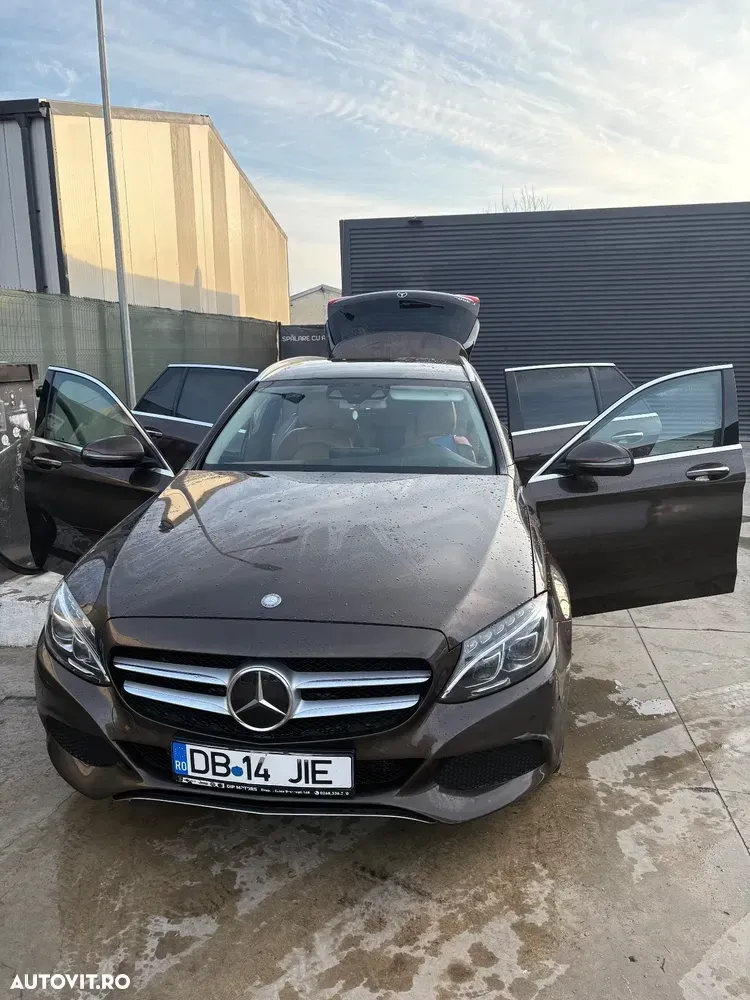 Mercedes-Benz C W205 350 e 7G-TRONIC Exclusive — imagine 4