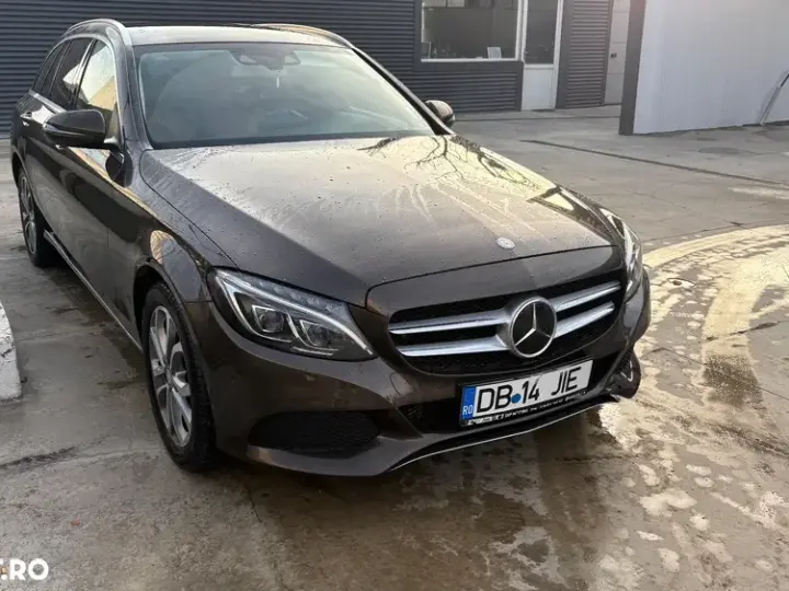 Mercedes-Benz C W205 350 e 7G-TRONIC Exclusive