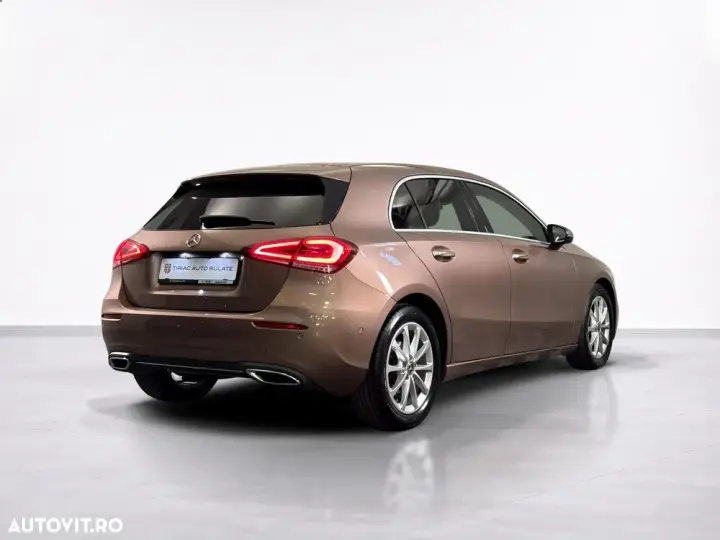 Mercedes-Benz A 180