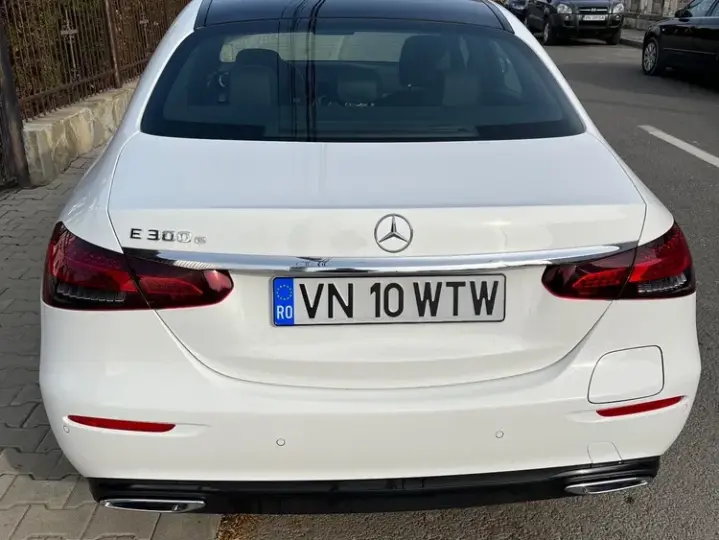 Mercedes-Benz E W213
