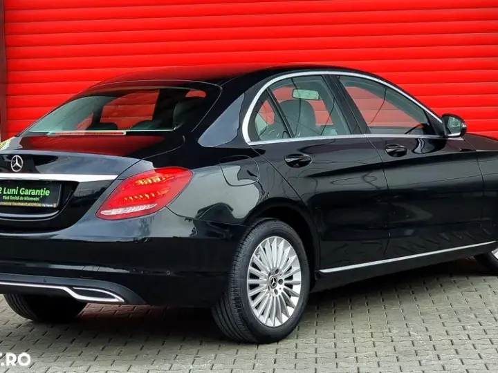 Mercedes-Benz C W205 180 9G-TRONIC Avantgarde