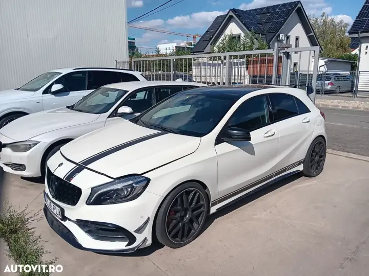 Mercedes-Benz A 45 AMG W176