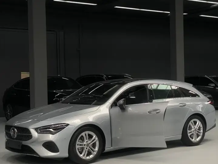 Mercedes-Benz CLA 200 C118 d Coupe