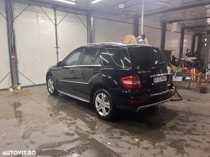Mercedes-Benz ML W164
