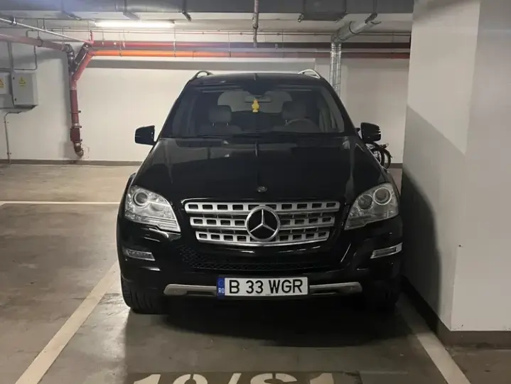 Mercedes-Benz ML W164
