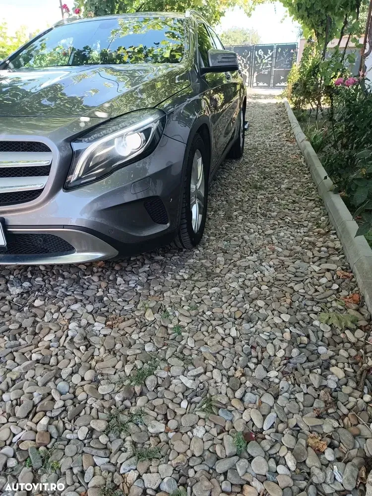Mercedes-Benz GLA X156 200 CDI 4MATIC Aut. — imagine 2