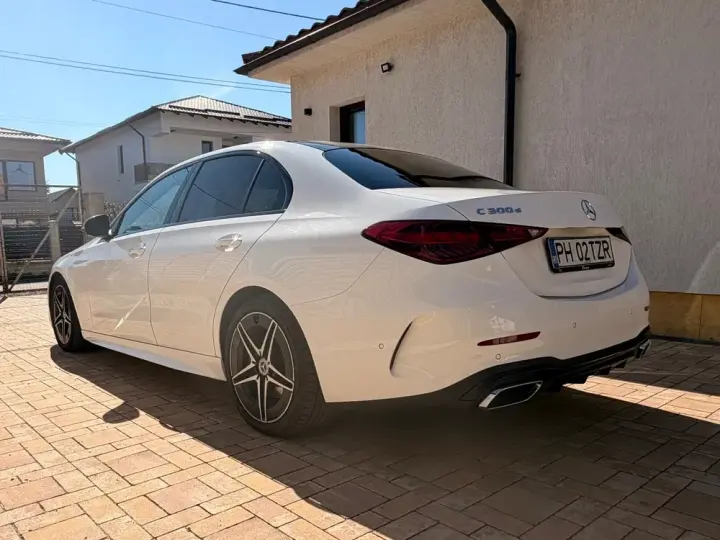 Mercedes-Benz C W206 300 d MHEV