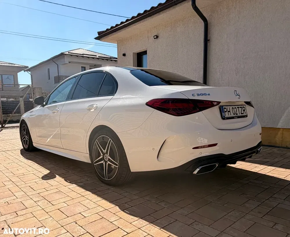 Mercedes-Benz C W206 300 d MHEV — imagine 3