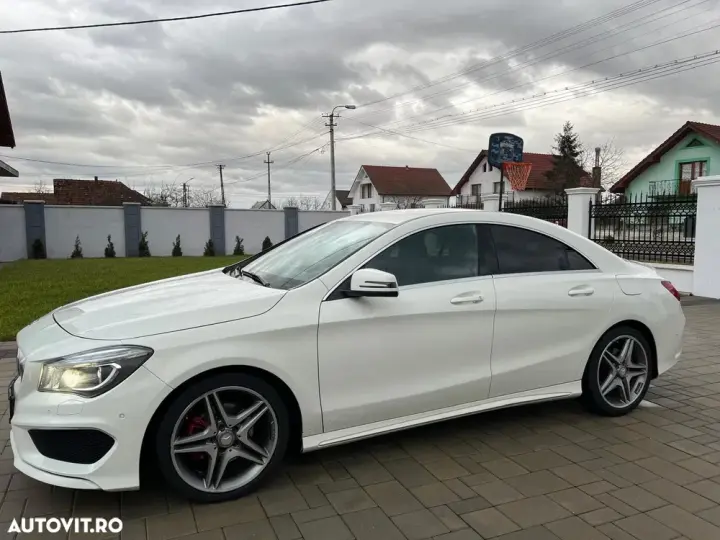 Mercedes-Benz CLA 180 C117 AMG Line