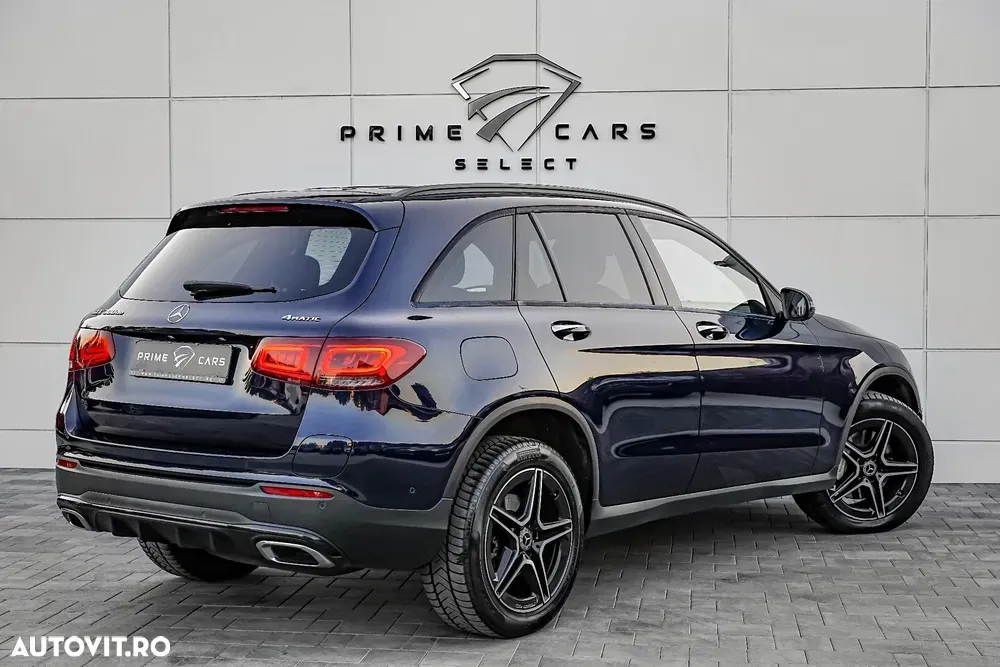 Mercedes-Benz GLC 300 e 4Matic 9G-TRONIC Edition AMG Line — imagine 3